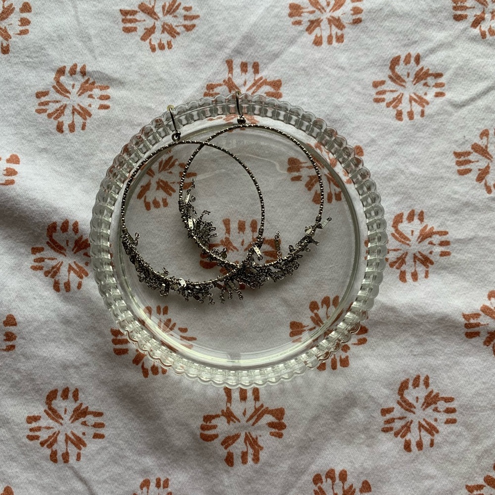 {3/$15} Silver Rounded Fringe Dangle Earrings